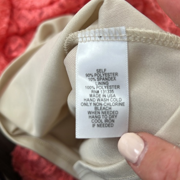 Socialite Pink Lace Dress - Picture 5 of 5